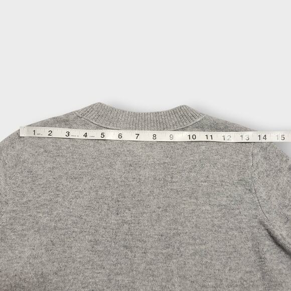 Club Monaco Womens Soft Cashmere Crewneck Studded Sweater Gray Sz Small Casual - Picture 10 of 11